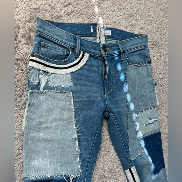 💙🦋LOFT Straight Cut Jeans with Patchwork - Picture 3 of 8